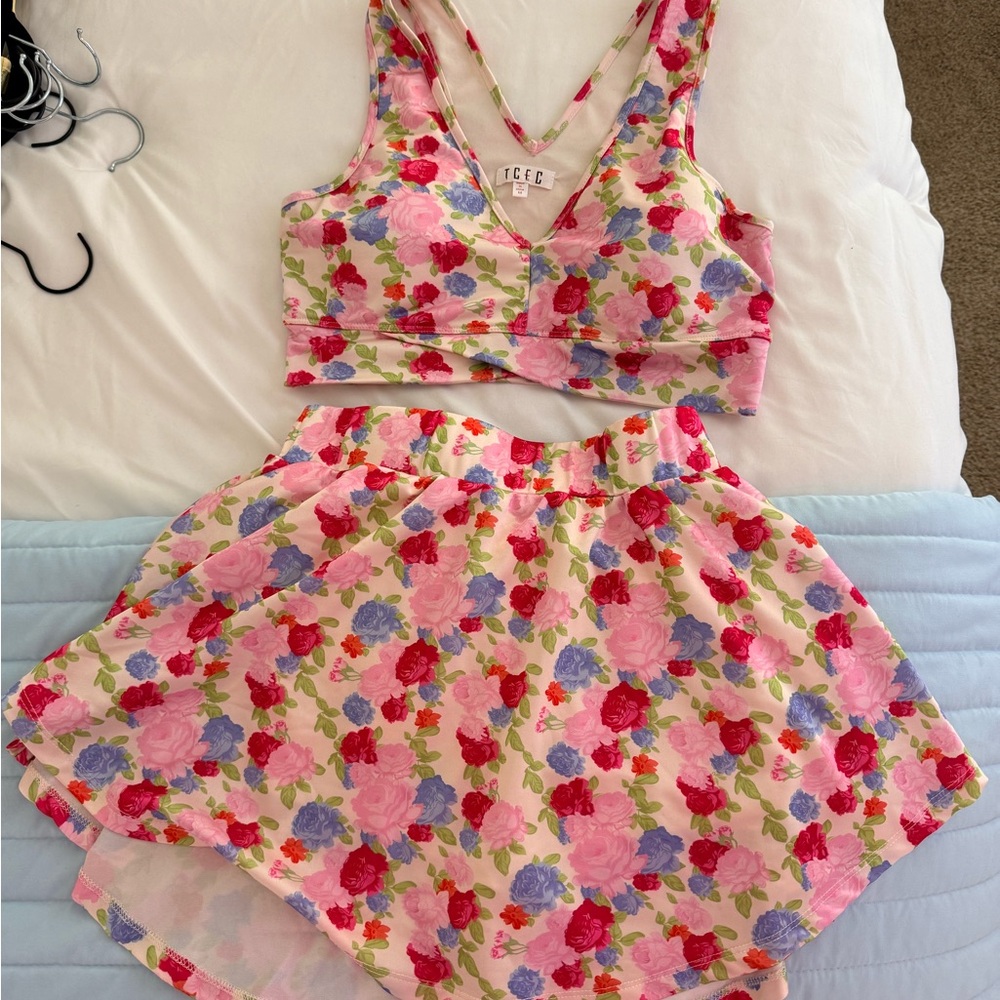 TCEC Pink Floral Sports Bra and Skirt Set